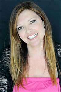 Adrienne Everheart Headshot Photo 2